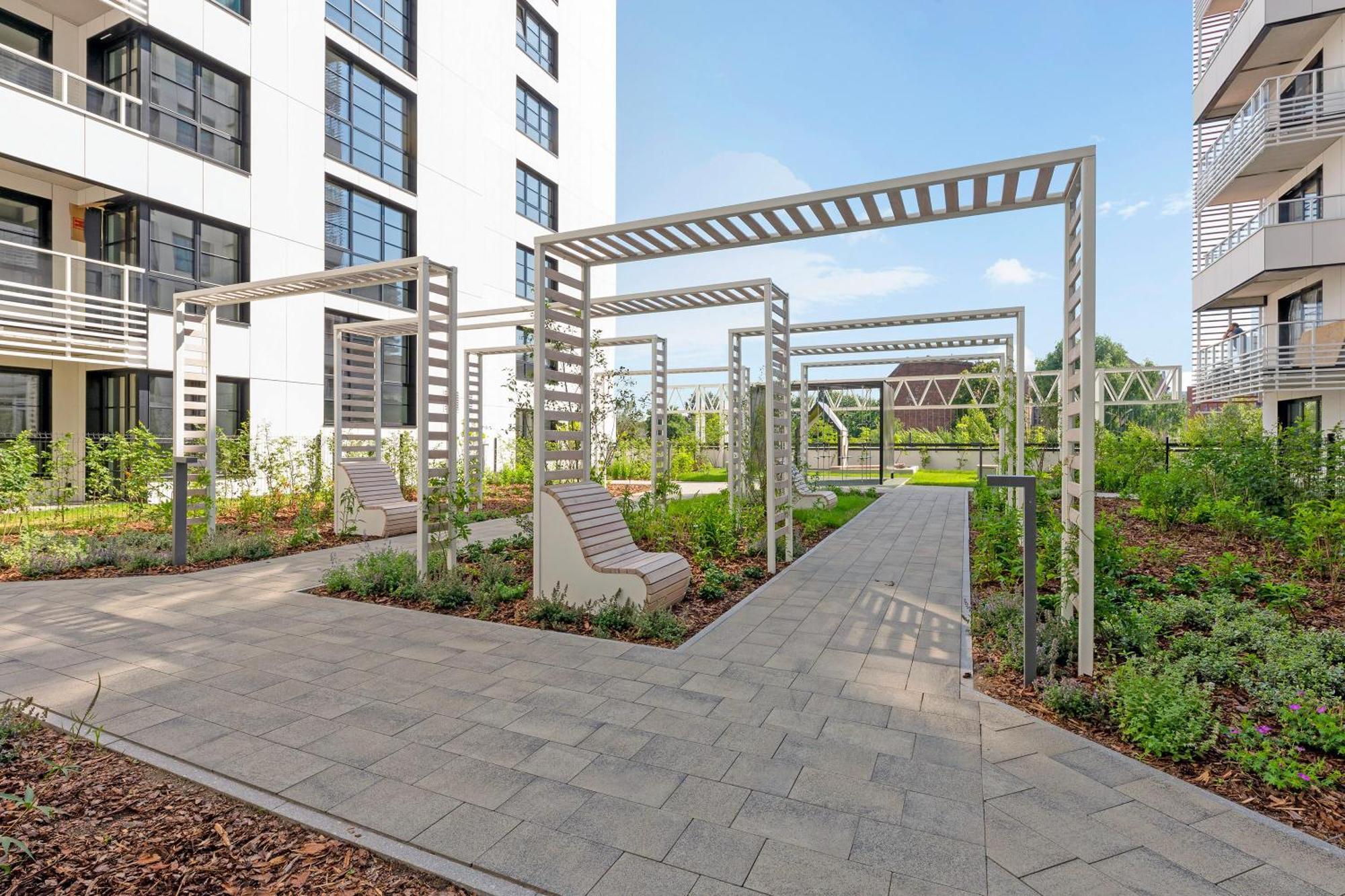Doki Living - Foodhall & Parking By Downtown Apartments Gdańsk Eksteriør billede