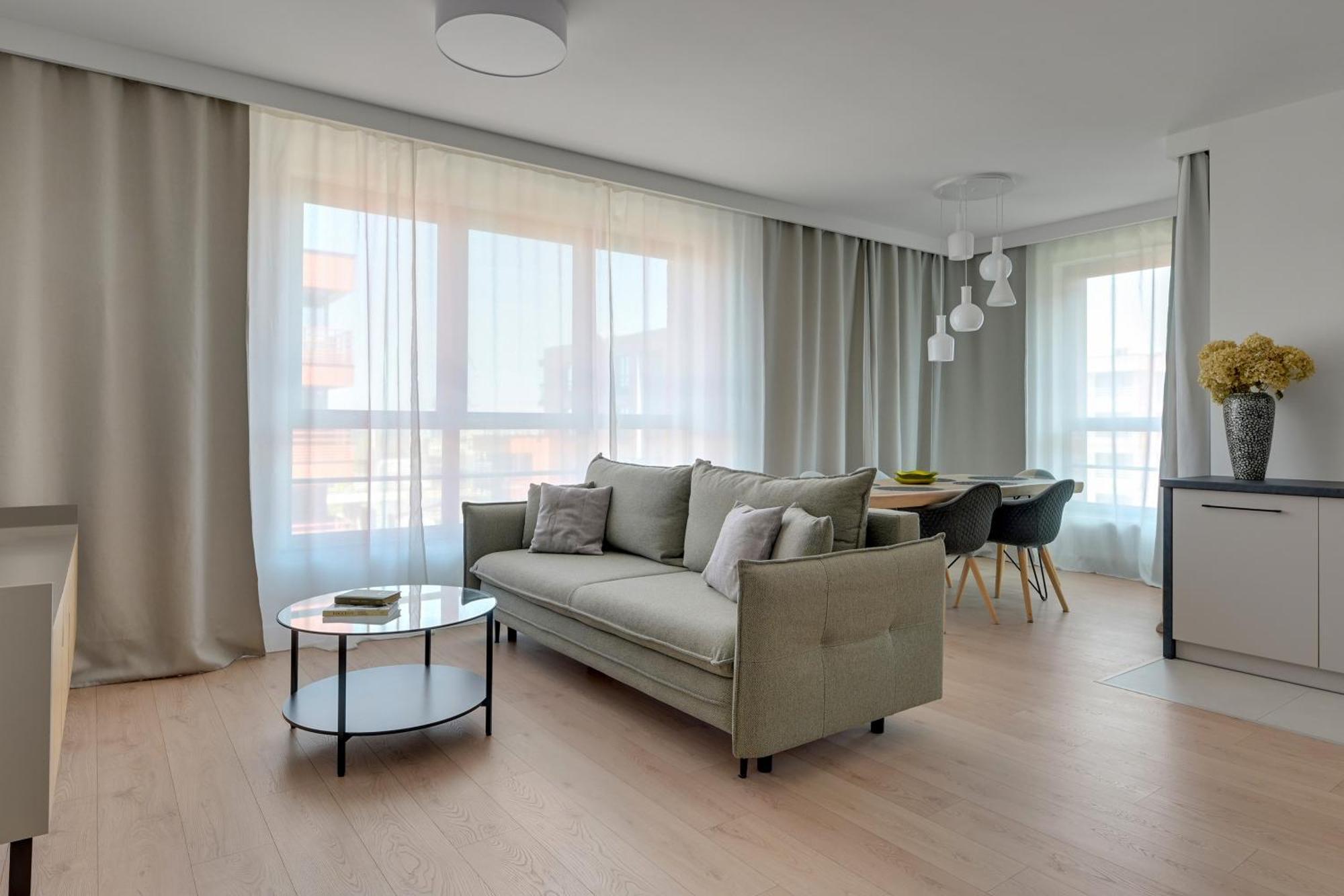 Doki Living - Foodhall & Parking By Downtown Apartments Gdańsk Eksteriør billede